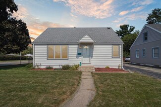 1720 W Memorial Dr, Janesville, WI 53548
