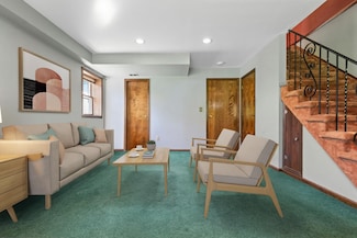 22 W 34th St Unit 101, Bayonne, NJ 07002