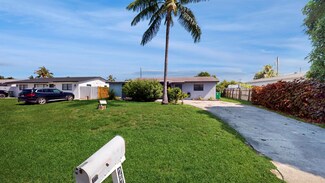2775 Floweva St, West Palm Beach, FL 33406