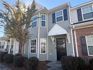 661 Grasswren Way, Greensboro, NC 27409