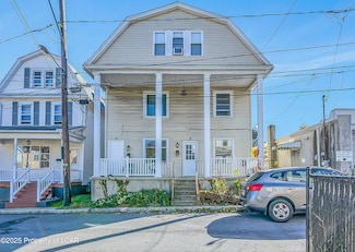 16 Pershing St, Wilkes Barre, PA 18702