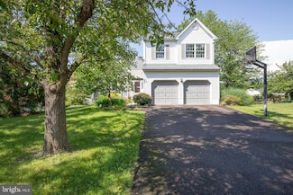 505 Country Pointe Cir, Perkasie, PA 18944