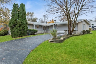 25W125 Lacey Ave, Naperville, IL 60563