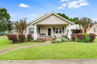 110 E Bourque St, Erath, LA 70533