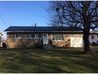 1440 Lawn Ave SW, Massillon, OH 44647