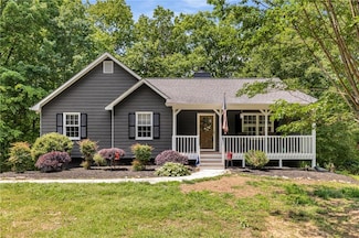 588 Peachtree Dr SE, White, GA 30184