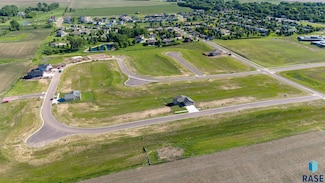 7 Willow Trail, Crooks, SD 57020