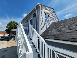 542 9th St Unit B, Gretna, LA 70053