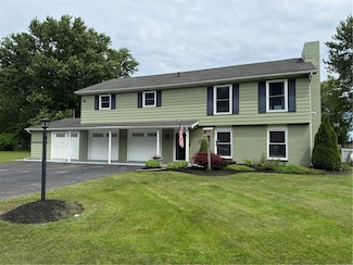 955 Yale Farm Rd, Romulus, NY 14541