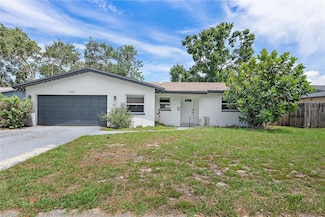 1586 Linwood Dr, Clearwater, FL 33755