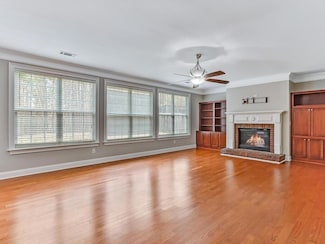 3196 Montauk Hill Dr, Buford, GA 30519