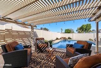 2218 W Curry St, Chandler, AZ 85224