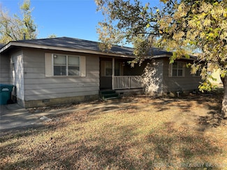 16 B St NW, Inola, OK 74036