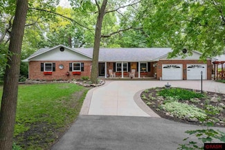 405 405 Ridgewood St, Mankato, MN 56001