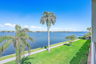 2160 Ibis Isle Rd Unit 9, Palm Beach, FL 33480
