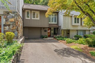 128 Lamplighter Cir, Winston Salem, NC 27104