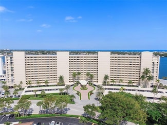 136 Lakeshore Dr Unit T10, North Palm Beach, FL 33408