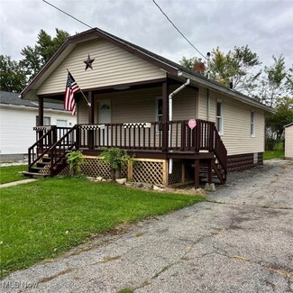 864 Wyley Ave, Akron, OH 44306