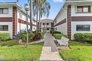 15451 Pembridge Dr Unit 207, Delray Beach, FL 33484