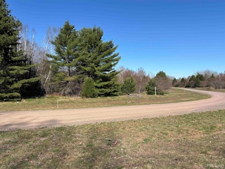21658 River Trail, Houghton, MI 49930