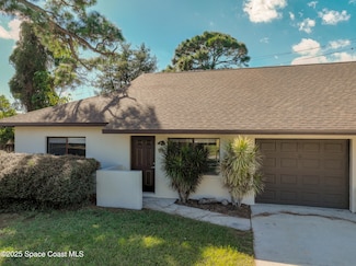 640 Casa Grande Dr, Melbourne, FL 32940