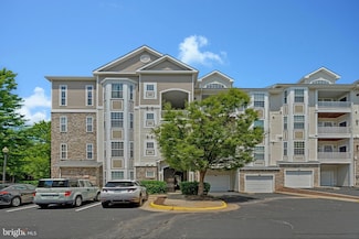 508 Sunset View Terrace SE Unit 201, Leesburg, VA 20175