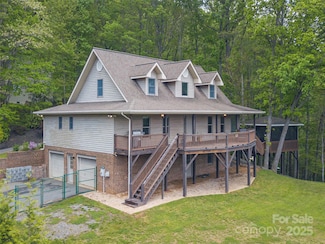 360 Lenwood Dr, Waynesville, NC 28785