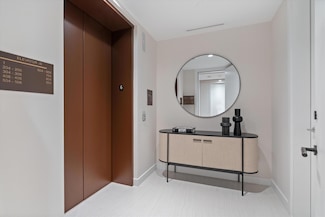220 SE Mizner Blvd Unit 604, Boca Raton, FL 33432