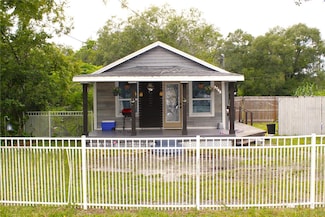 3708 Orient Rd, Tampa, FL 33619