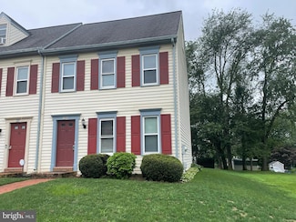 209 Cross Keys Dr, Strasburg, PA 17579