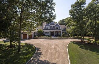 87 Deacon Ct, Barnstable, MA 02630