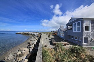 3634 Oceanside Dr, Greenbank, WA 98253