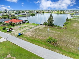 306 NE 19th St, Cape Coral, FL 33909