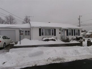 94 Talcott Ave, Pawtucket, RI 02860