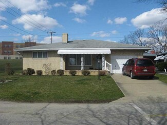 806 Arthur Ave, Scottdale, PA 15683
