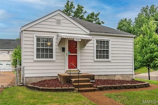 1301 Fairmount Ct, Saint Louis, MO 63139