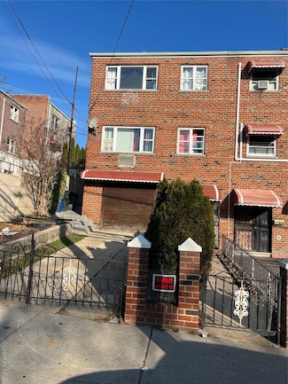 1461 E 233rd St, Bronx, NY 10466