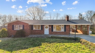 106 Hillside Rd, Hurt, VA 24563