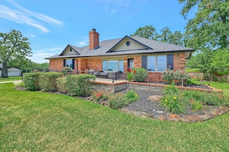 117 Kiowa Dr S, Gainesville, TX 76240