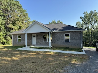 2937 Forrest Dr, Pleasant View, TN 37146