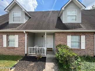 2019 Silverbrook Dr Unit 8B, Knoxville, TN 37923
