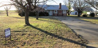 8145 Carriage Ln, Wichita Falls, TX 76305