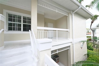 3803 54th Dr W Unit 201, Bradenton, FL 34210