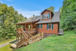136 Grouse Point Rd, Hot Springs, NC 28743