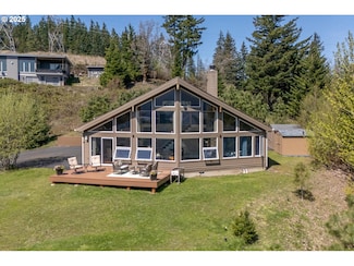32 Frances Ln, Carson, WA 98610