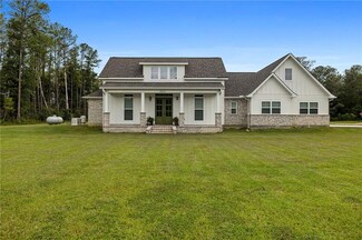 28039 Church of God Rd, Springfield, LA 70462