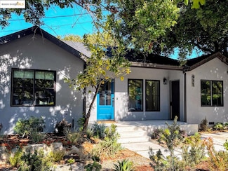 911 Peggy Ln, Menlo Park, CA 94025