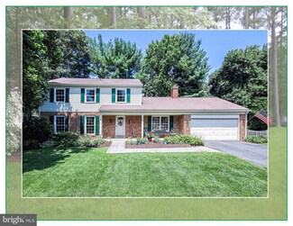 5554 Ann Peake Dr, Fairfax, VA 22032