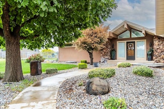 222 Churchill Dr, Burley, ID 83318
