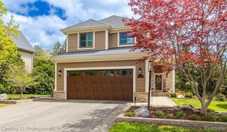 5620 Northcrest Crossing, Clarkston, MI 48346